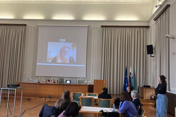 sindikati mladi plus klub mama